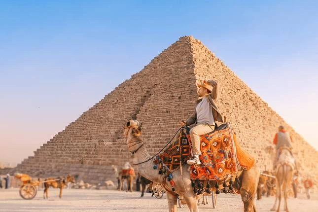 Spectacular Week in Cairo and Upper Egypt }}